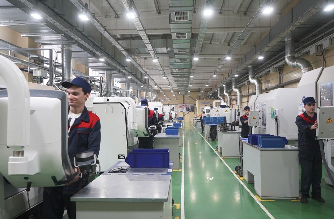 Экономика, Коломенский завод, профессиональное обучение, рабочие места