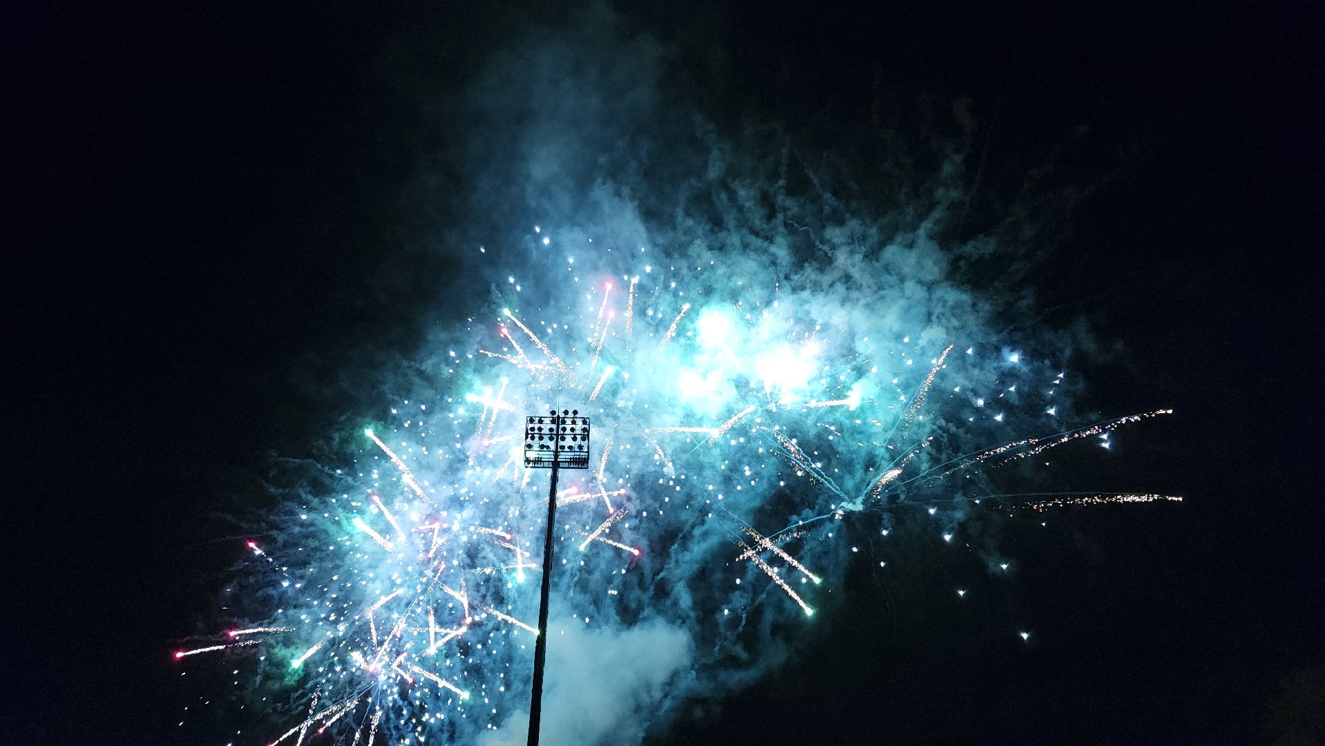 салют, день города,