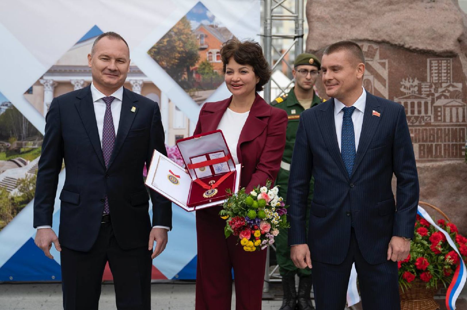 почетный гражданин, 2023; видное; главврач; звание