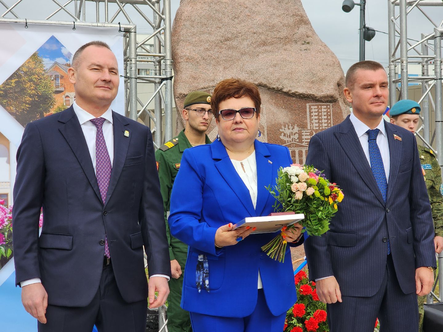 лауреаты премии ЛГО; видное; гордость округа; люди