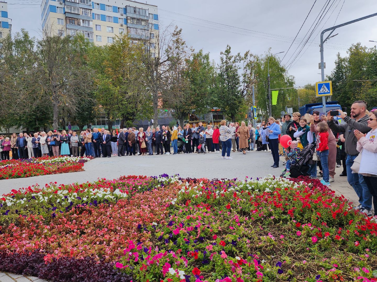 лауреаты премии ЛГО; видное; гордость округа; люди