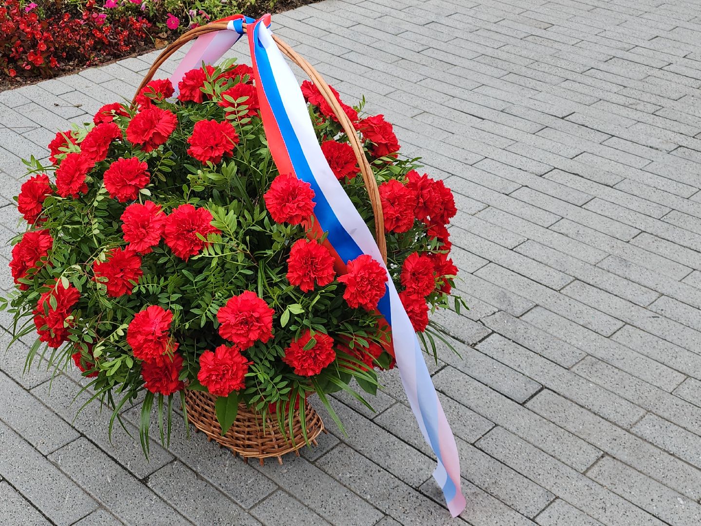 лауреаты премии ЛГО; видное; гордость округа; люди