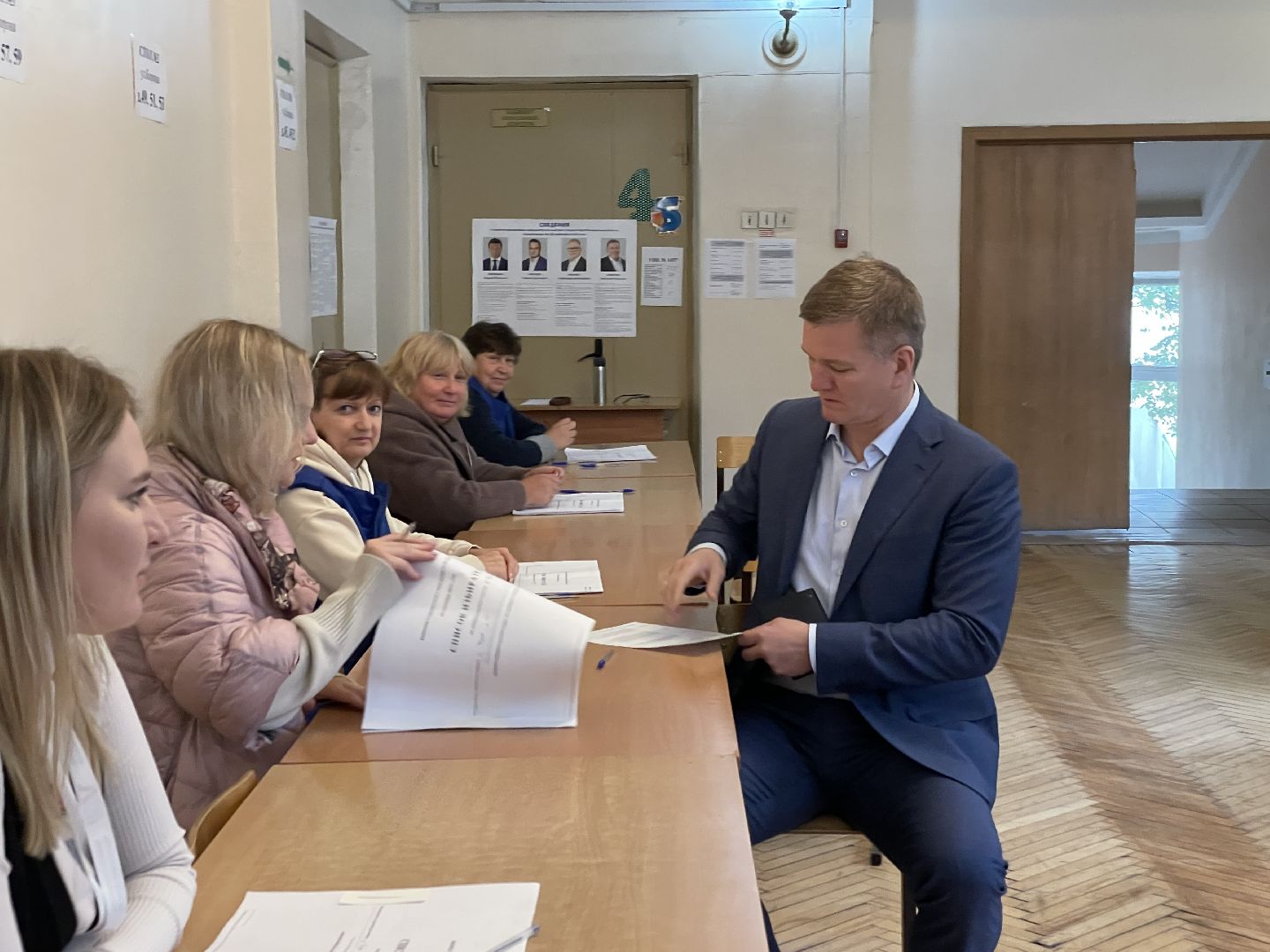 Выборы, голоса, избиратели, депутат