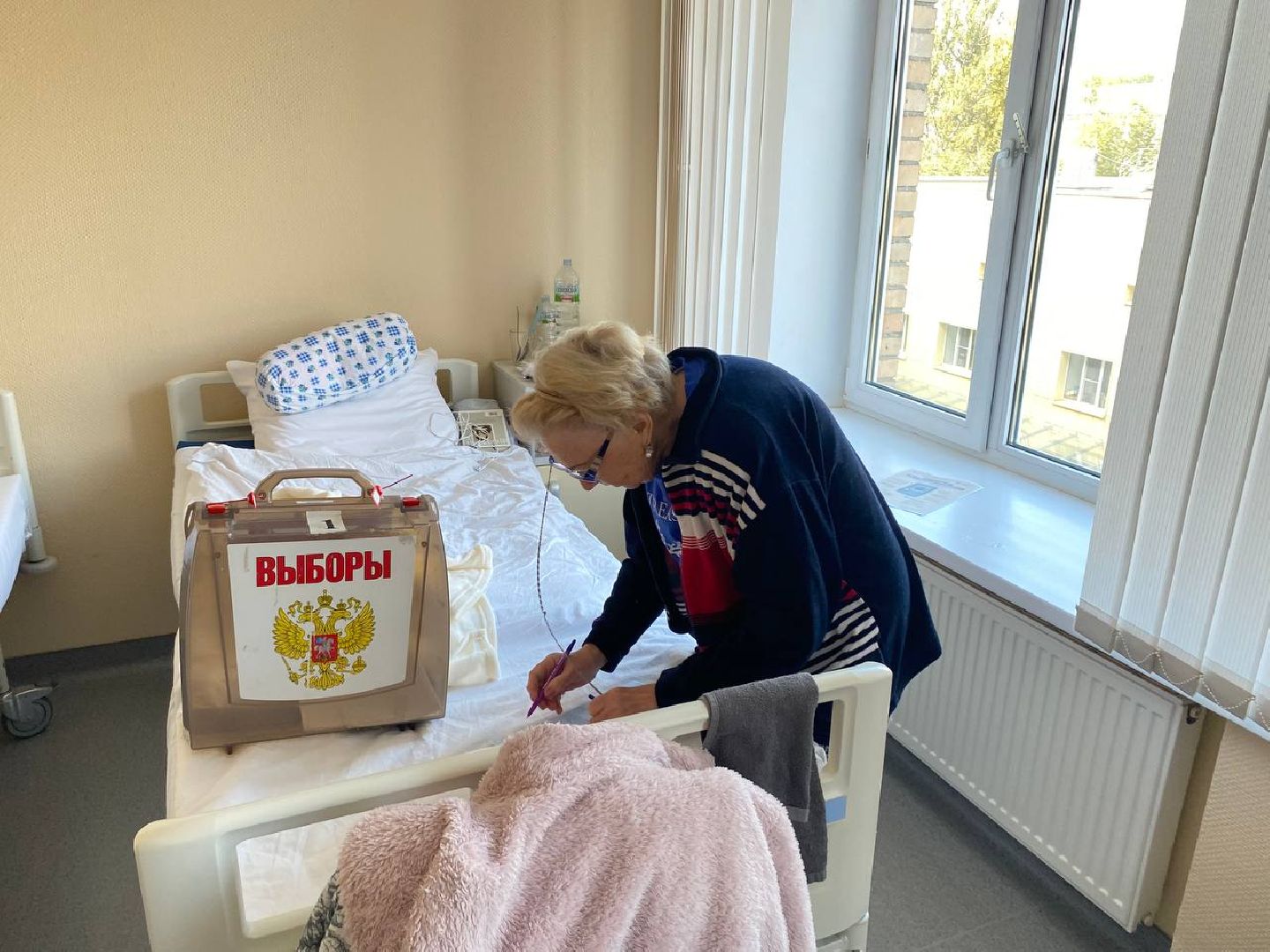 выборы 2023, выборы губернатора московской области, больница, голосование,