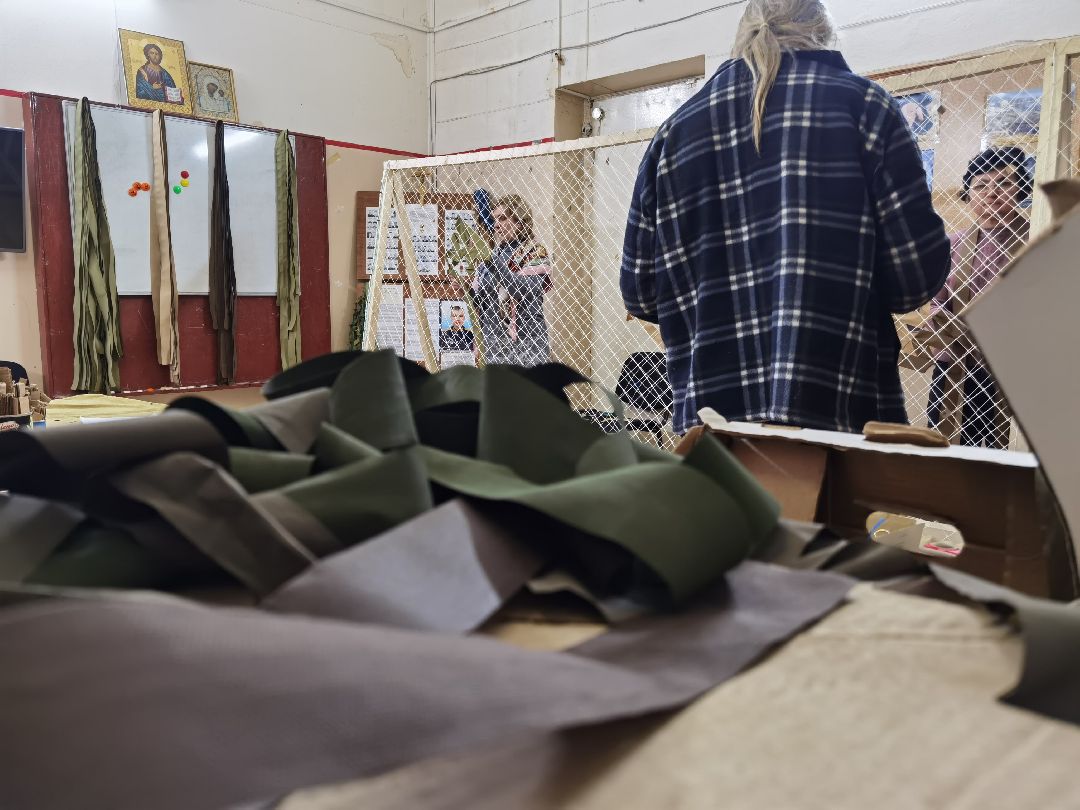 спецоперация, маскировочные сети, окопные свечи, ПВПК