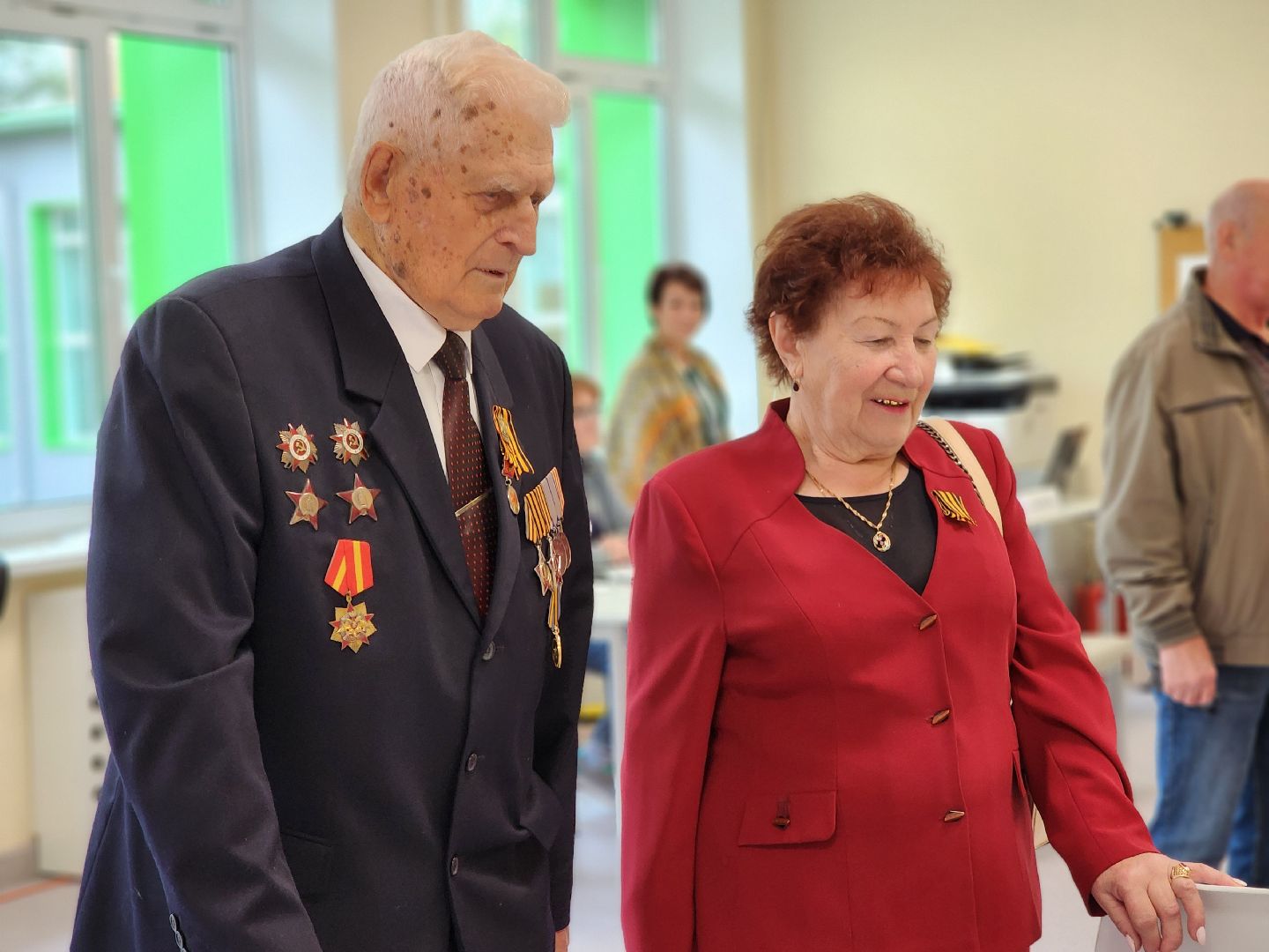 ветеран вов, выборы губернатора московской области, серпухов, школа 13, выборы, подмосковье выбирает 2023, подмосковьевыбирает2023, едг 2023,