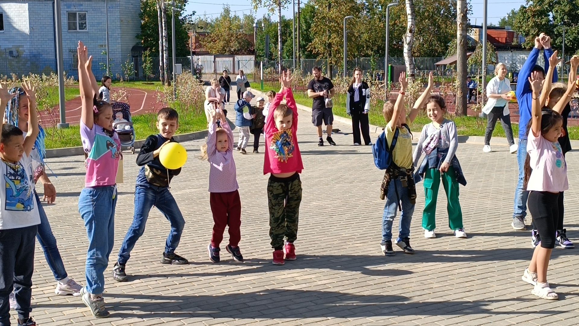 Лобня, общество, выборы
