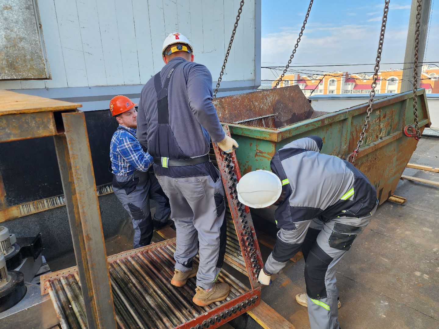 подъемный кран, котельная, серпухов, улица юбилейная, ивановские дворики, котельная на крыше,