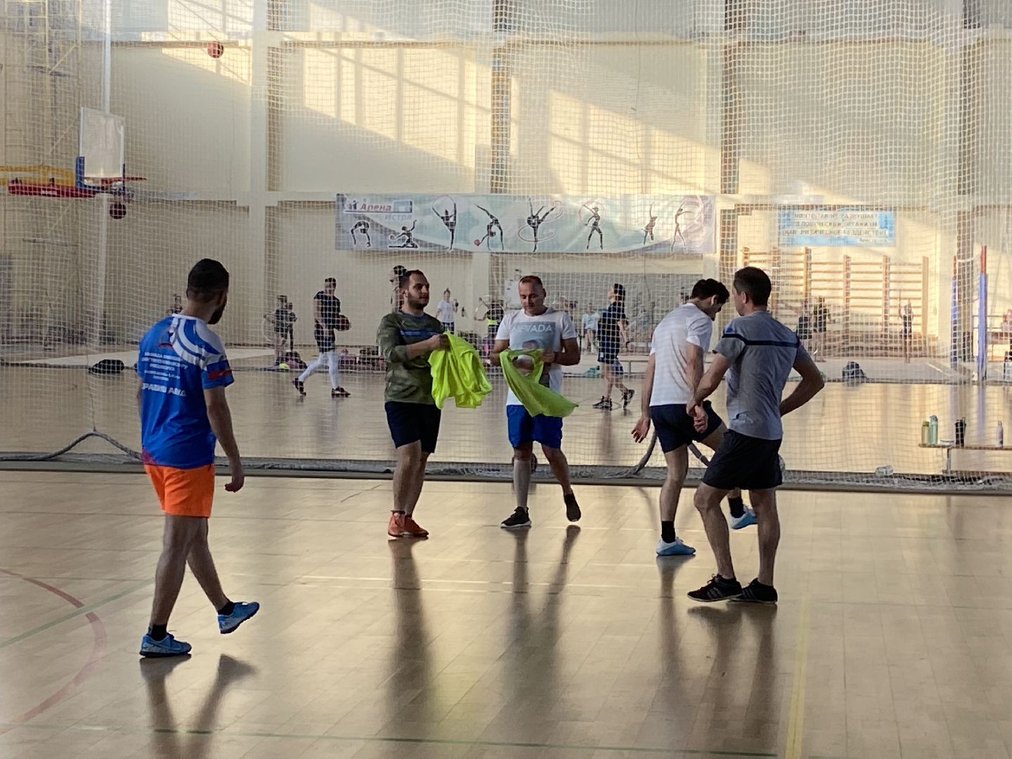 врачи, спорт, футбол, футбольная команда,