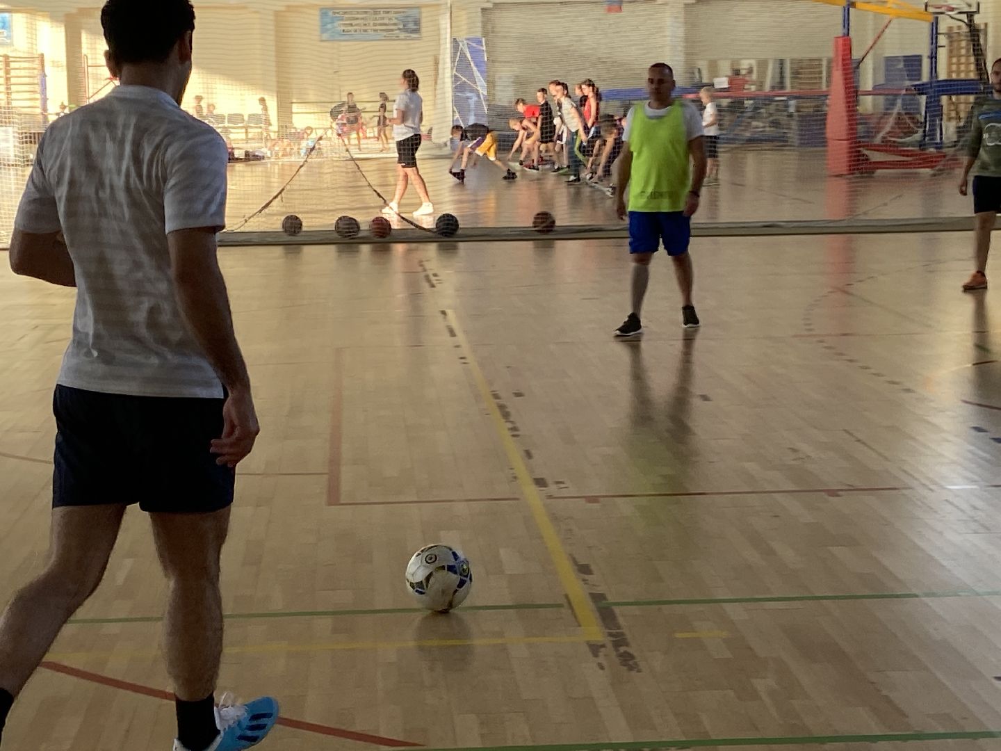 врачи, спорт, футбол, футбольная команда,