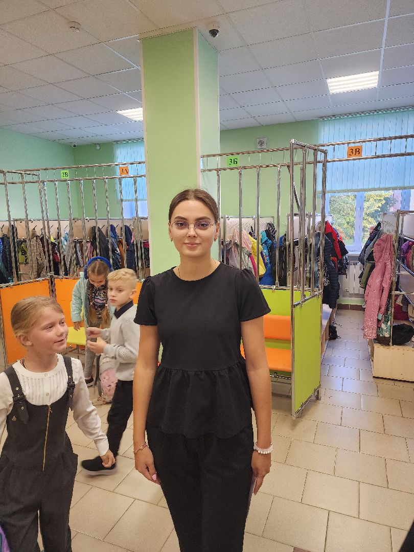 Алеся, Учитель, школа, 8