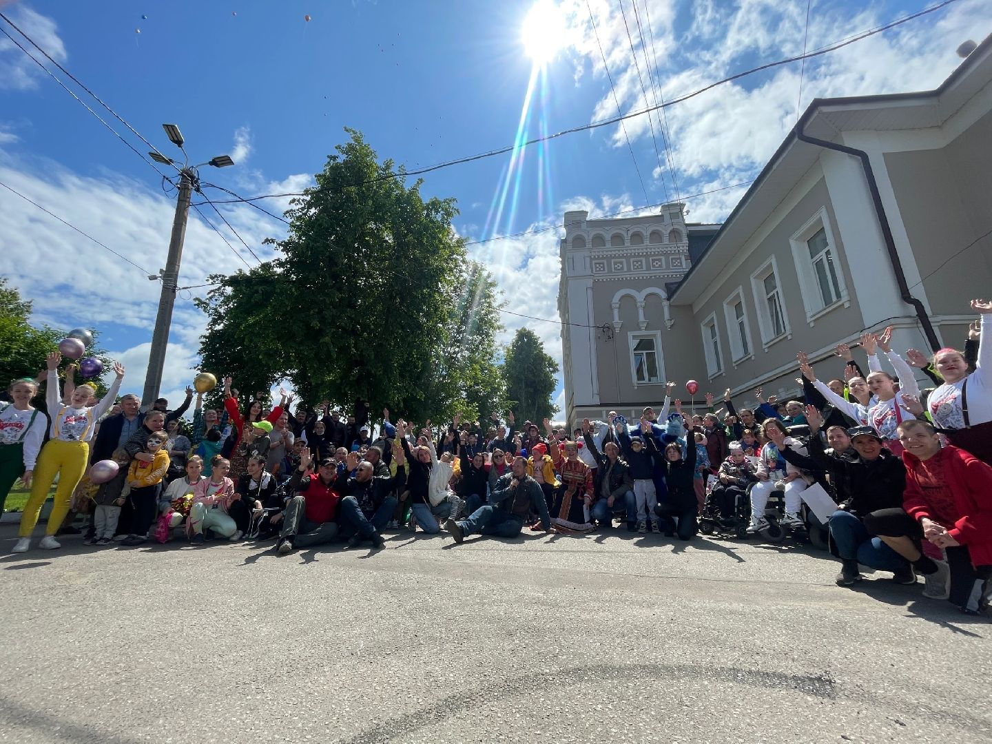 Дмитров, Мотоклуб Ночные волки, Волонтеры