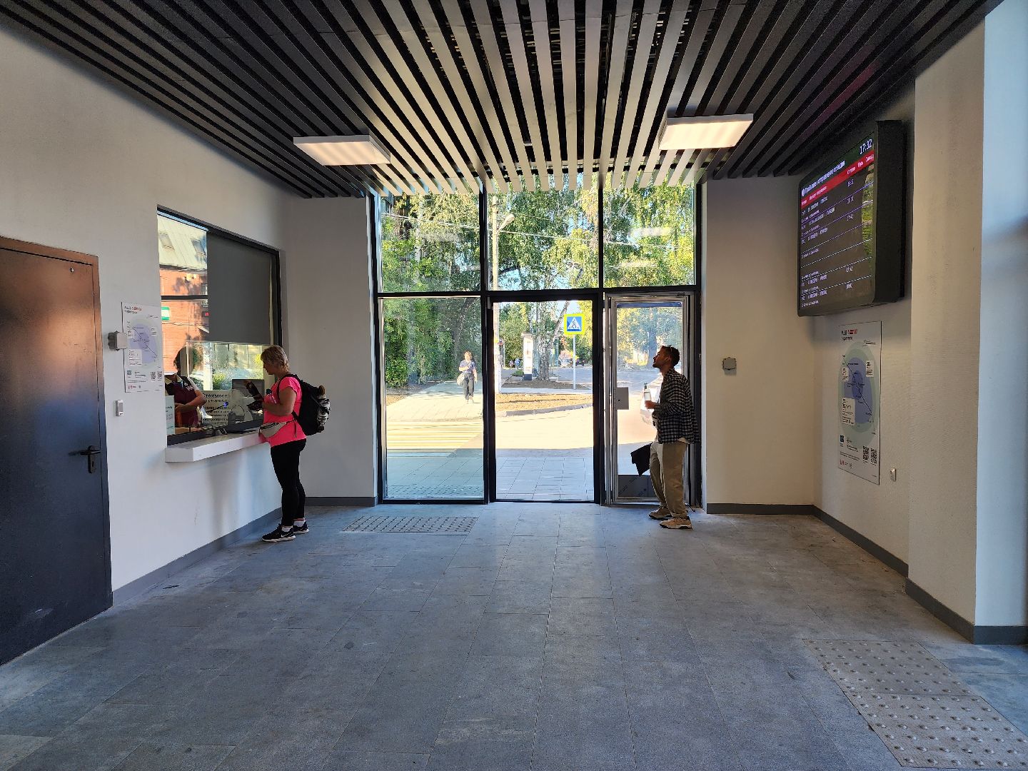 Раменское, транспорт, МЦД-3, автобусная остановка у платформы Ипподром