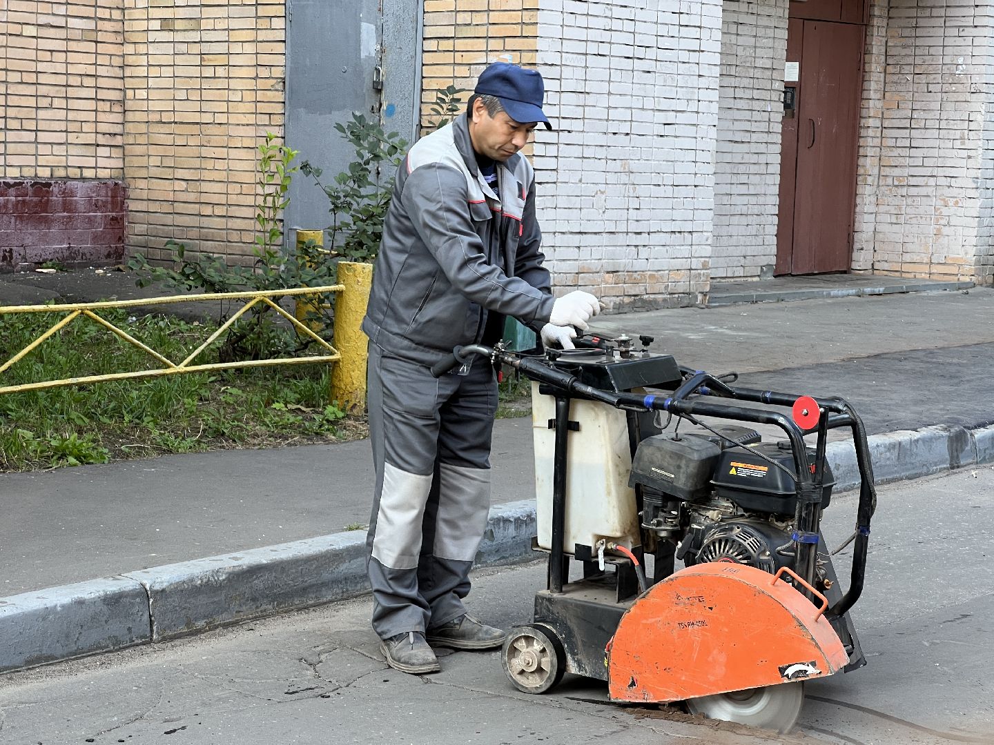 Химки, благоустройство, ямочный ремонт