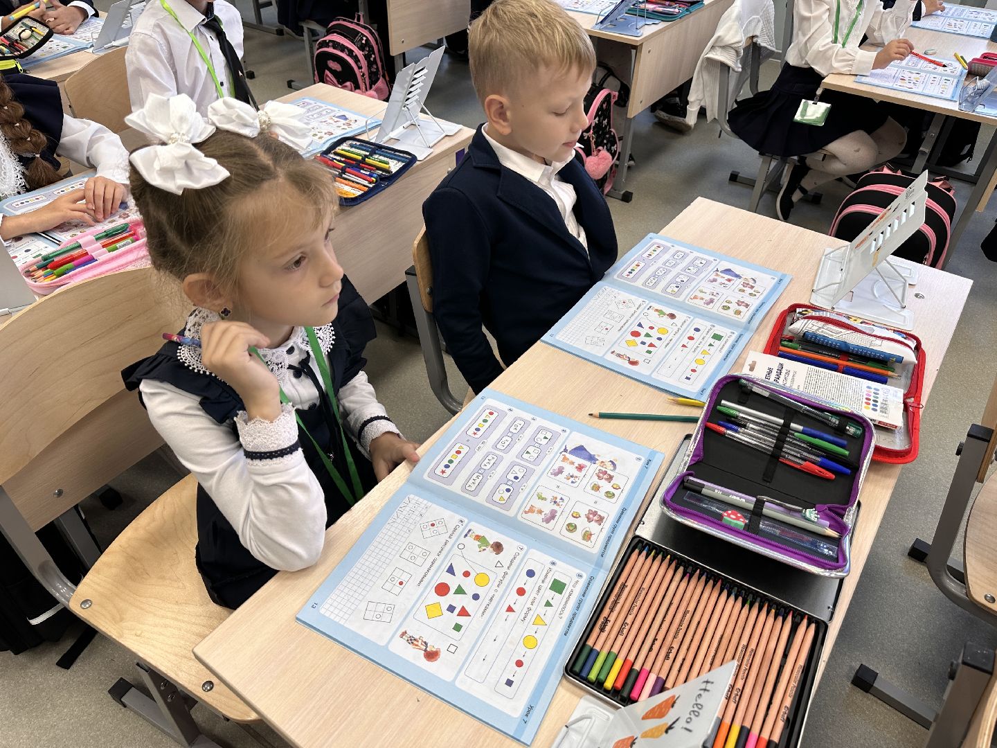 Одинцово, Флагман, Образование