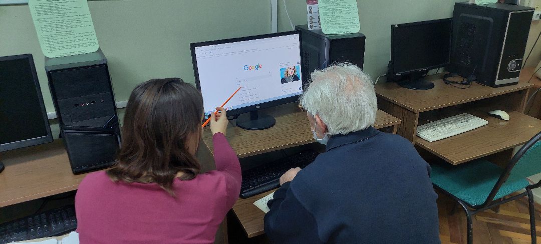 Пущино Общество