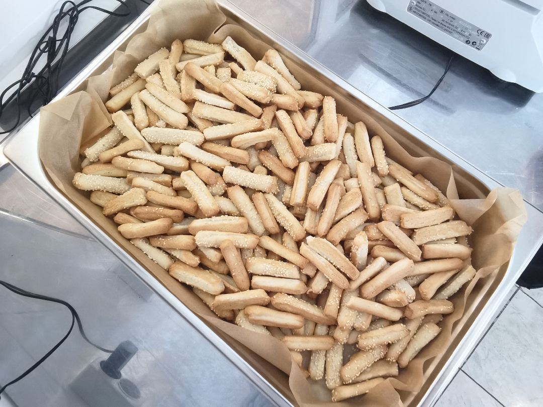 Балашихинский техникум, повара, кондитеры, спецоперация, сухой паёк, помощь военнослужащим, СВО, студенты, хлебные палочки