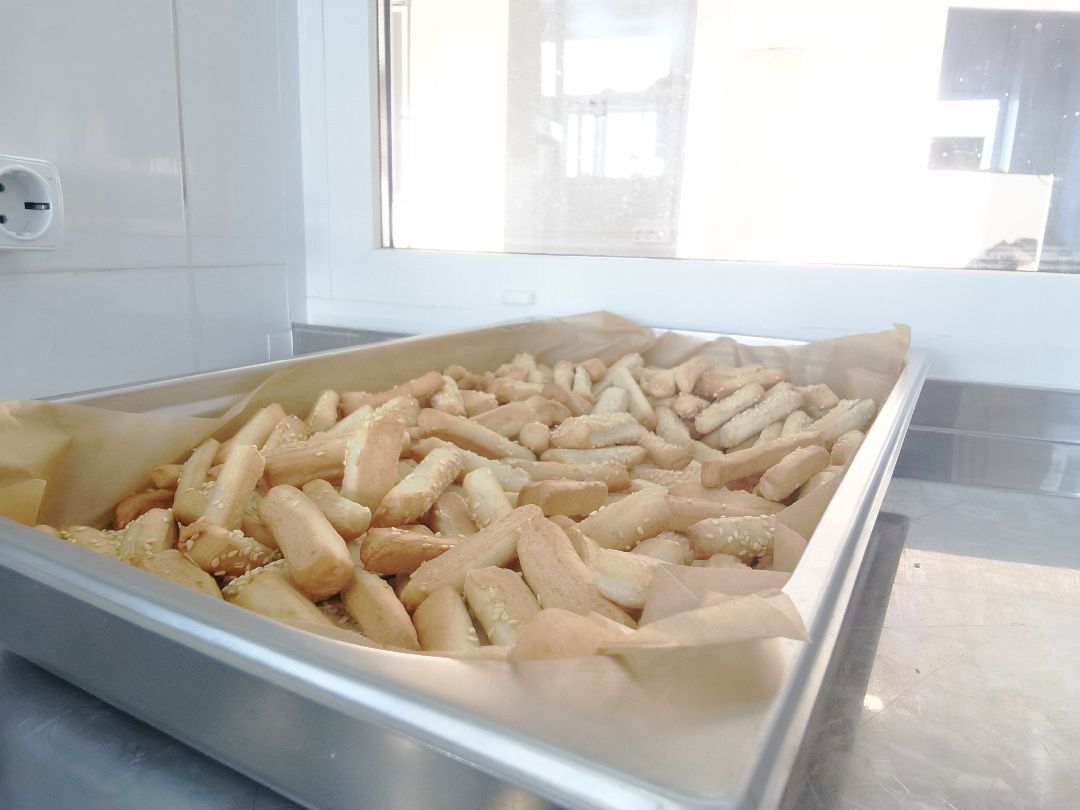 Балашихинский техникум, повара, кондитеры, спецоперация, сухой паёк, помощь военнослужащим, СВО, студенты, хлебные палочки