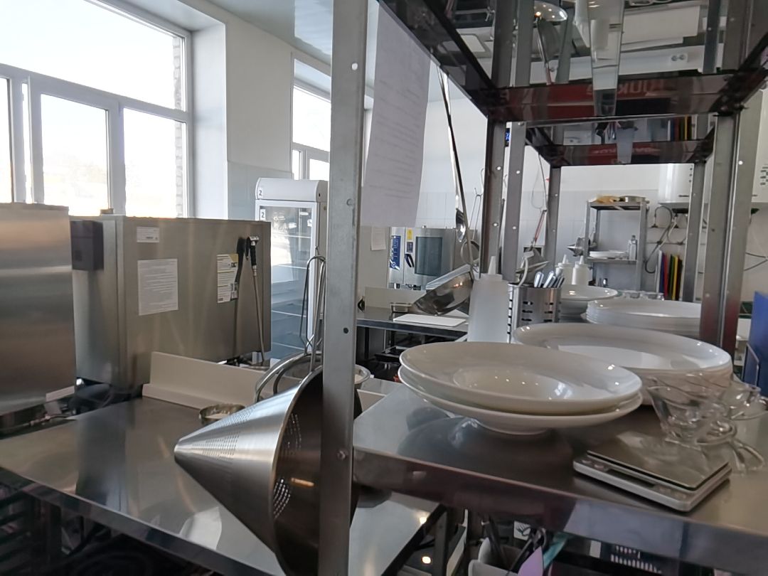 Балашихинский техникум, повара, кондитеры, спецоперация, сухой паёк, помощь военнослужащим, СВО, студенты, хлебные палочки