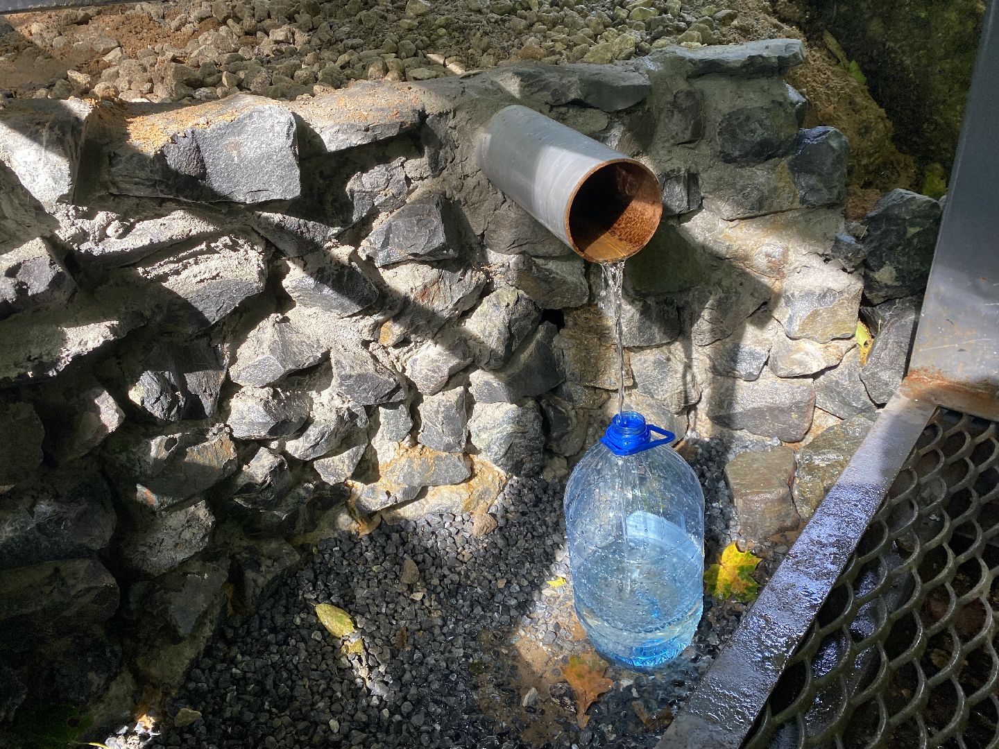 Балашиха, родники Подмосковья, родник на Разинском шоссе, благоустройство парков,