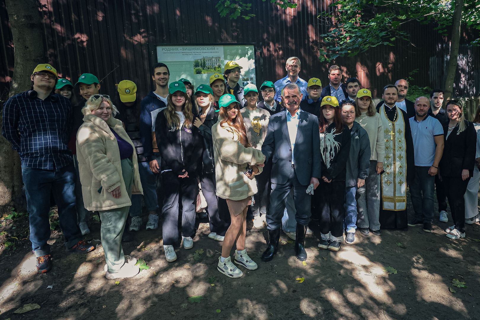 Балашиха, родники Подмосковья, родник на Разинском шоссе, благоустройство парков,