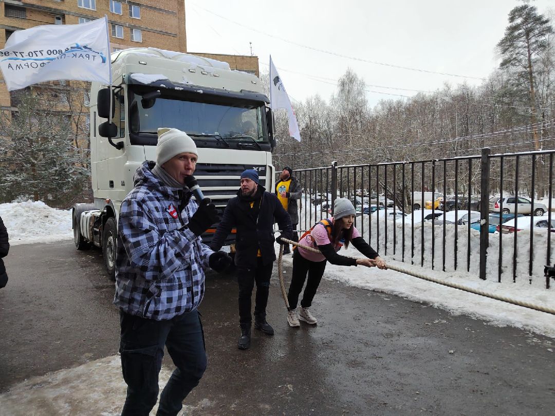 Спорт, Дружина, богатыри, силовые тренировки, стальные птицы, рекорд России, рекорд мира, пауэрлифтинг, буксировка спецтехники, ЛДПР, патриотическое воспитание, Балаштха