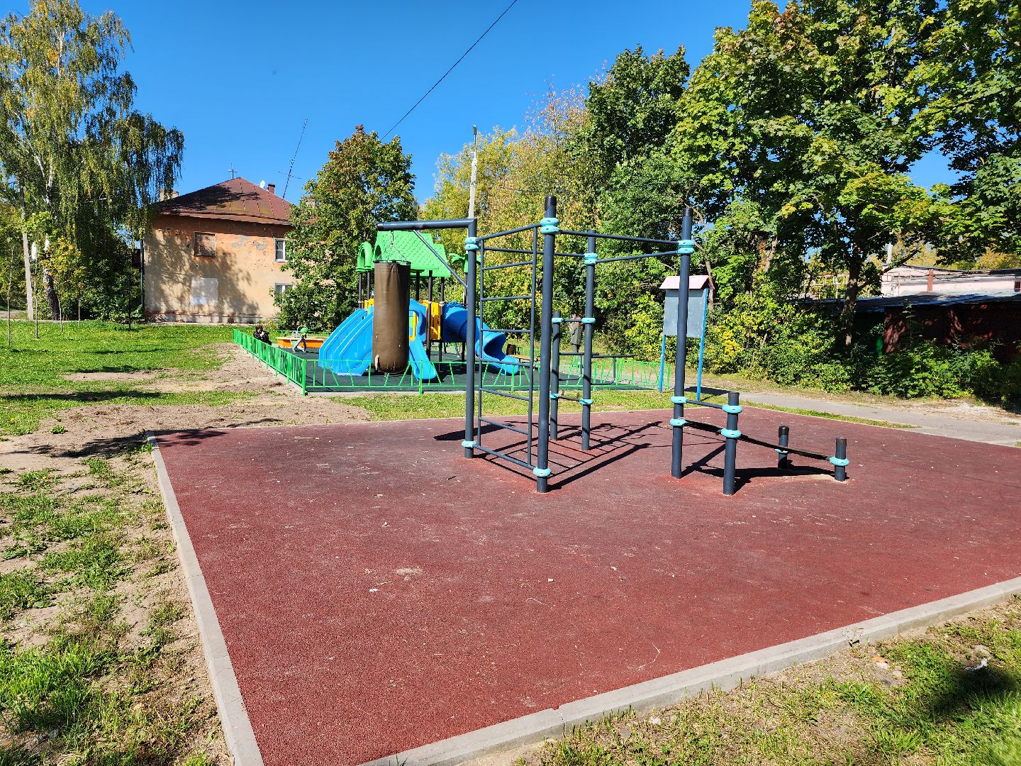 детская игровая площадка, серпухов, улицапавларадчука, благоустройство дворов, воркаут,