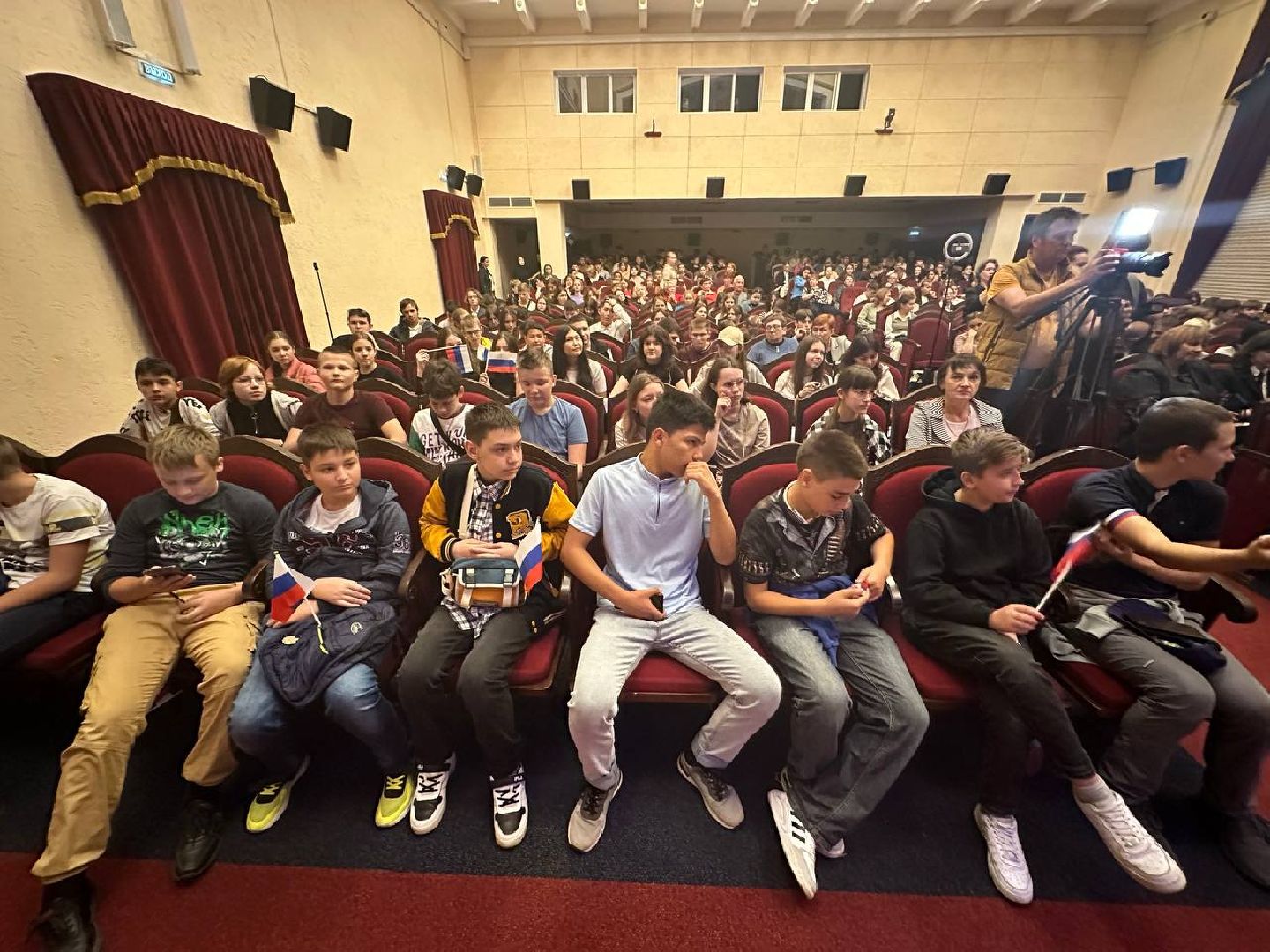 шоу дронов, патриотизм, патриотический проект, урок мужества