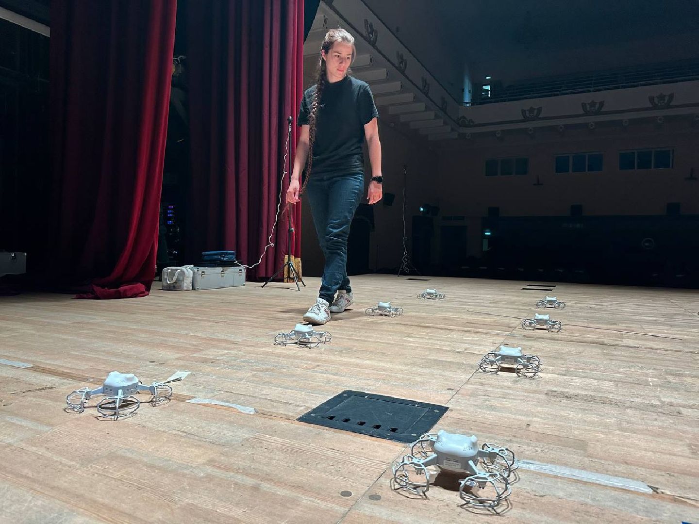 шоу дронов, патриотизм, патриотический проект, урок мужества