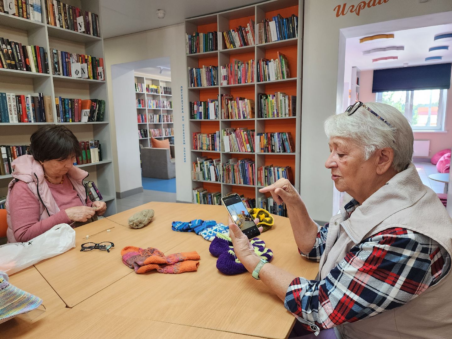 старшее поколение, золотой возраст, видное, рукоделие,