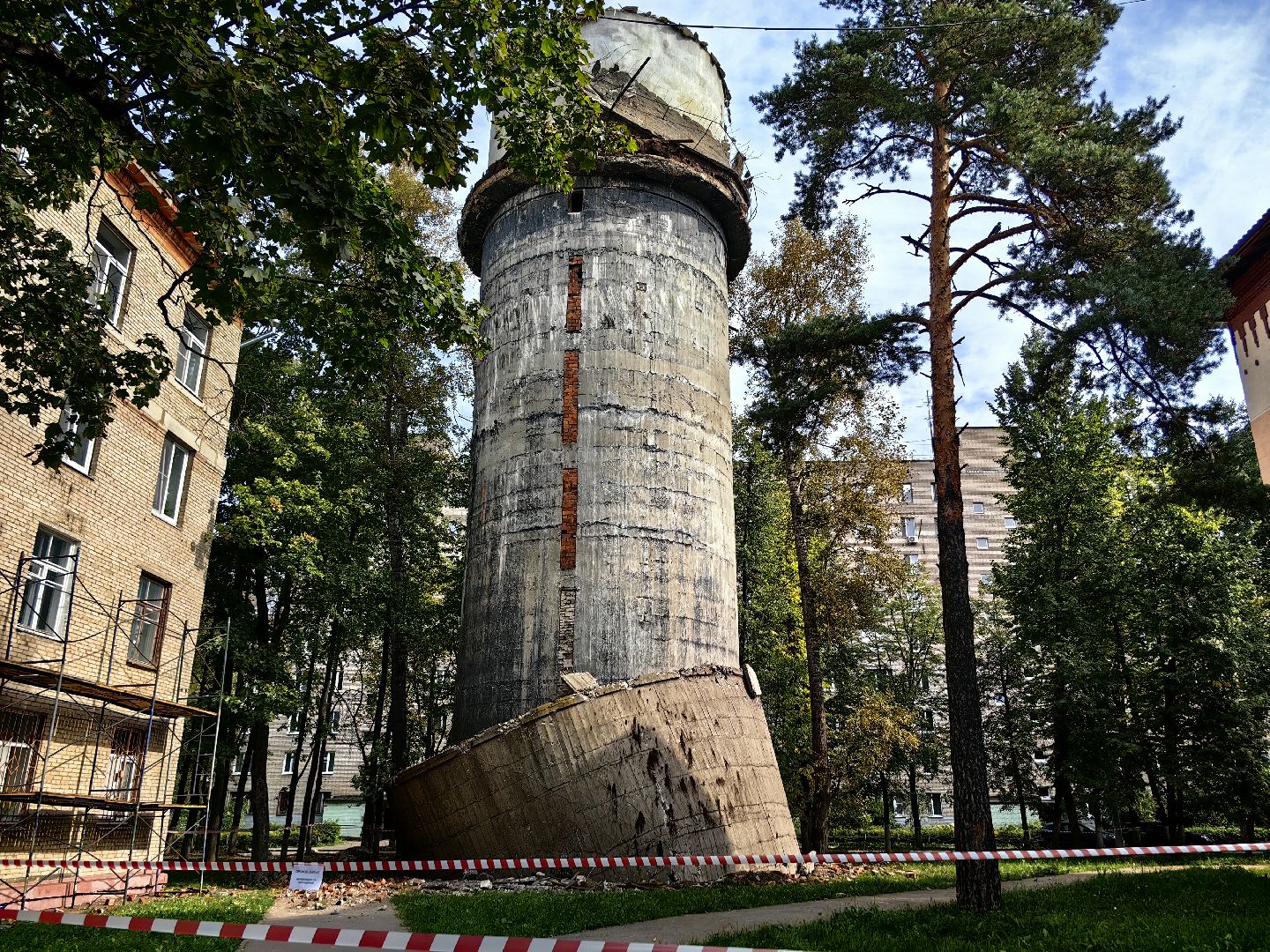 чп, обвал, водонапорная башня, постройка,