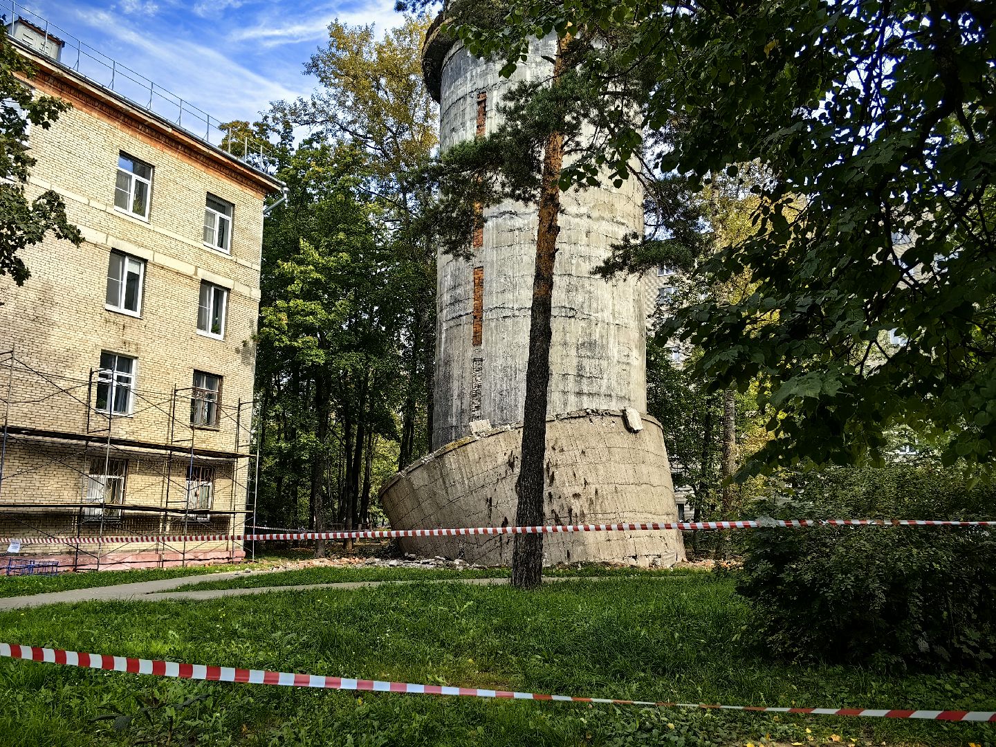 чп, обвал, водонапорная башня, постройка,