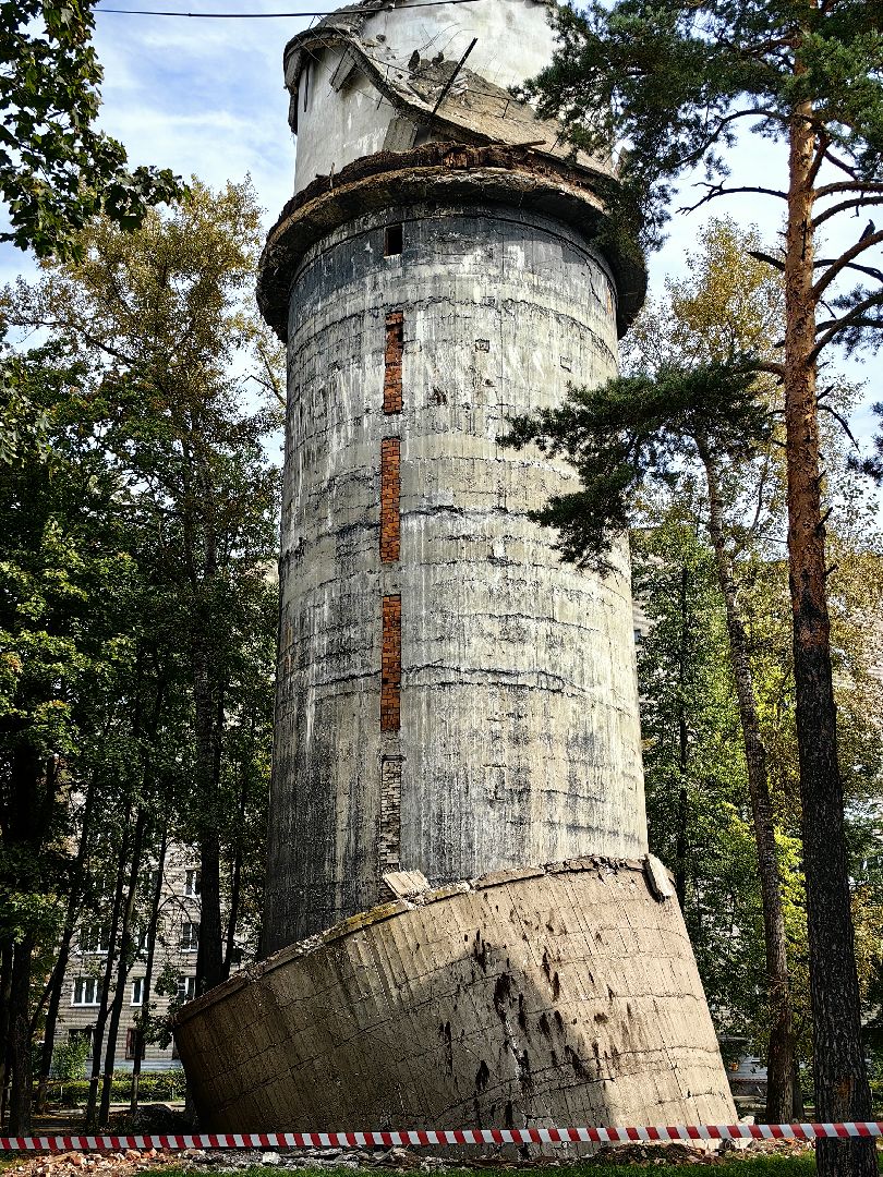 чп, обвал, водонапорная башня, постройка,