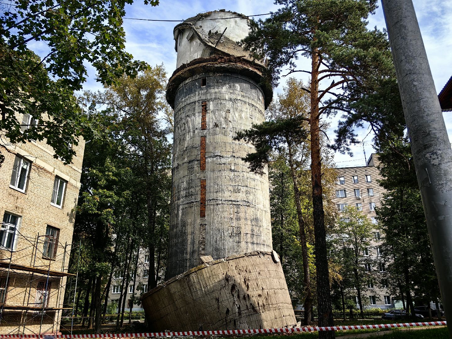 чп, обвал, водонапорная башня, постройка,