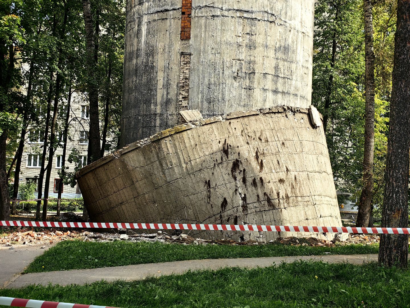 чп, обвал, водонапорная башня, постройка,