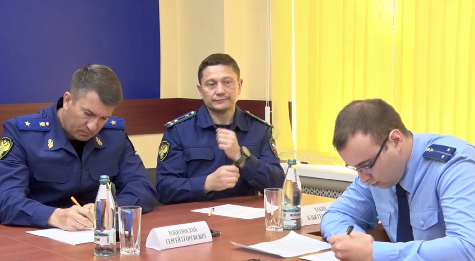 Клин, общество, помощь, люди, закон,