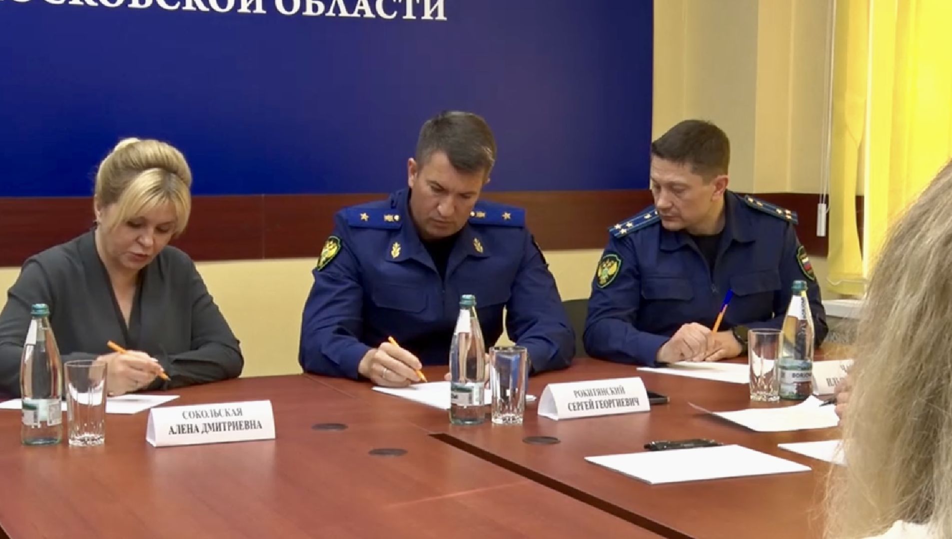 Клин, общество, помощь, люди, закон,