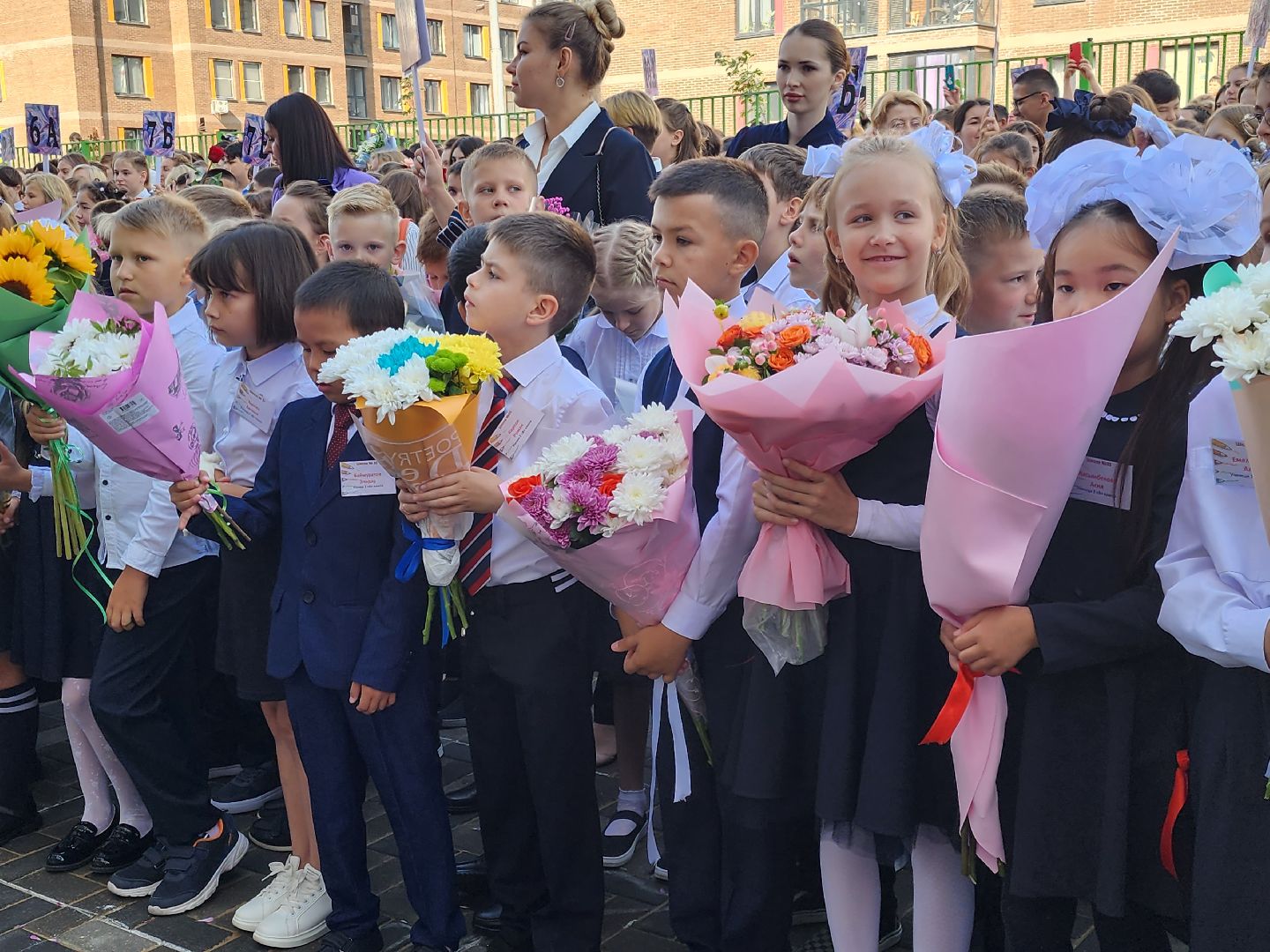 Елена Кондакова, мытищи, Валерий Рюмин, Школа 35, Императорские Мытищи,