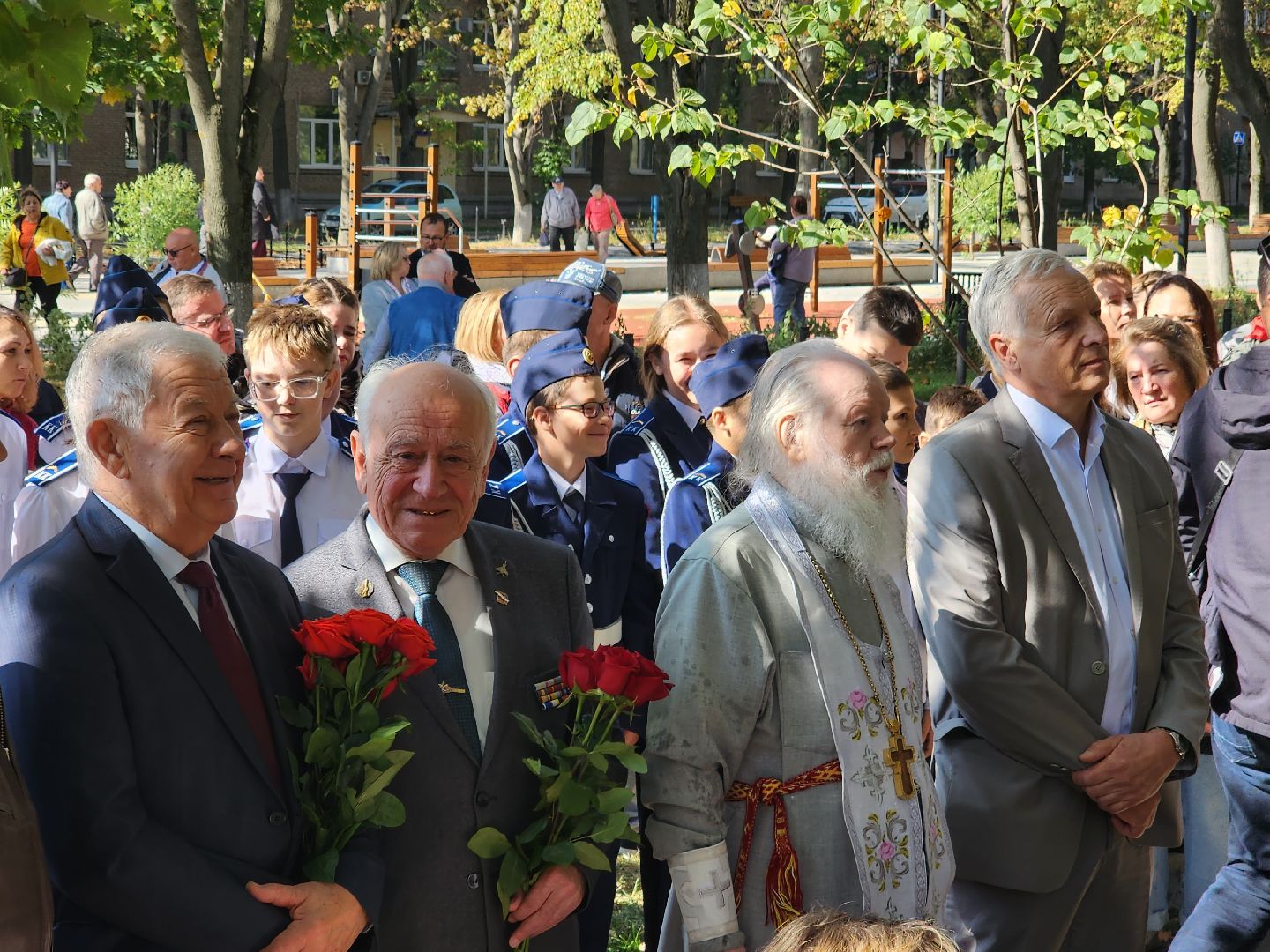 мемориальная доска, Петр Остапенко, открытие,