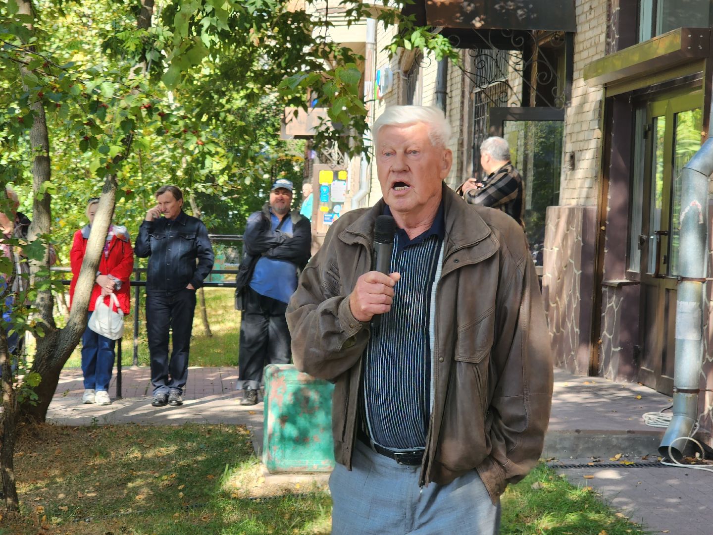 мемориальная доска, Петр Остапенко, открытие,