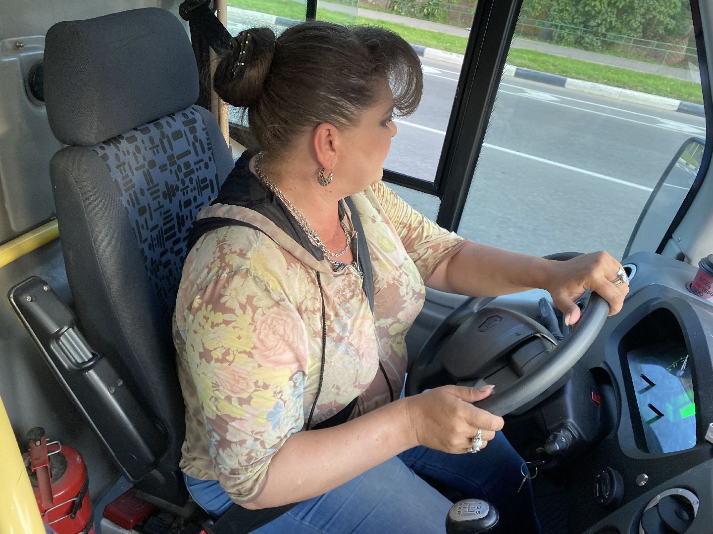 Женщина-водитель, Балашиха, Общественный транспорт, Маршрутный автобус,