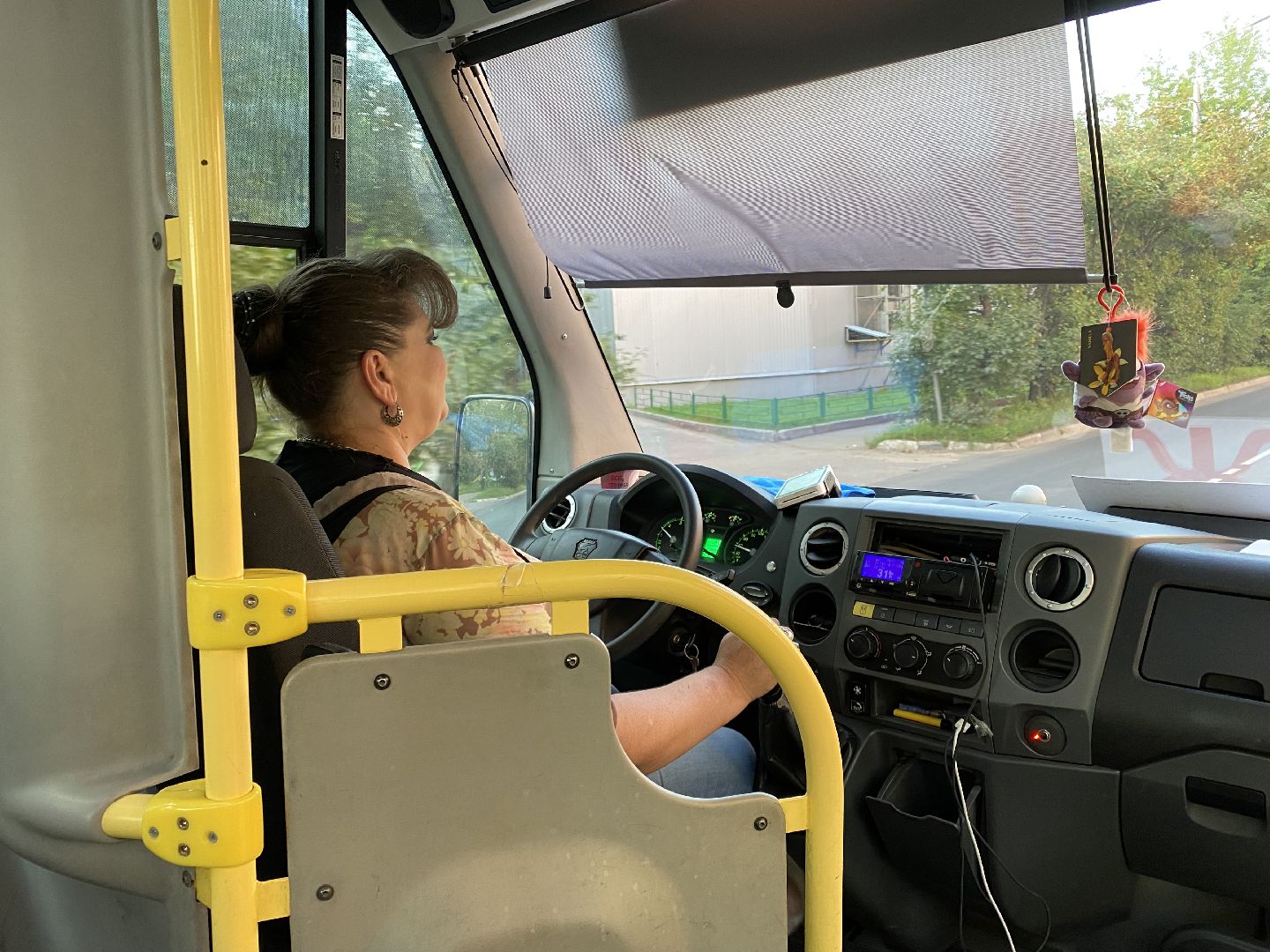 Женщина-водитель, Балашиха, Общественный транспорт, Маршрутный автобус,