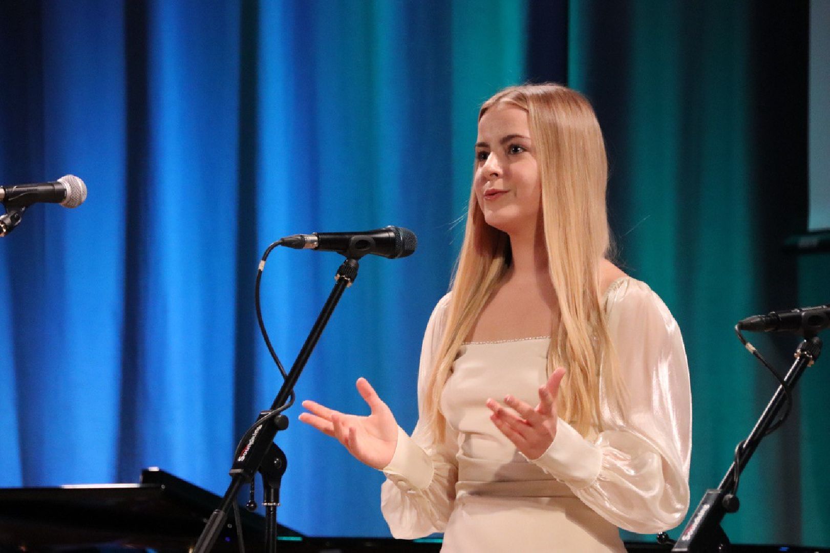 долгопрудный, стипендия губернатора, поэзия, мфти,