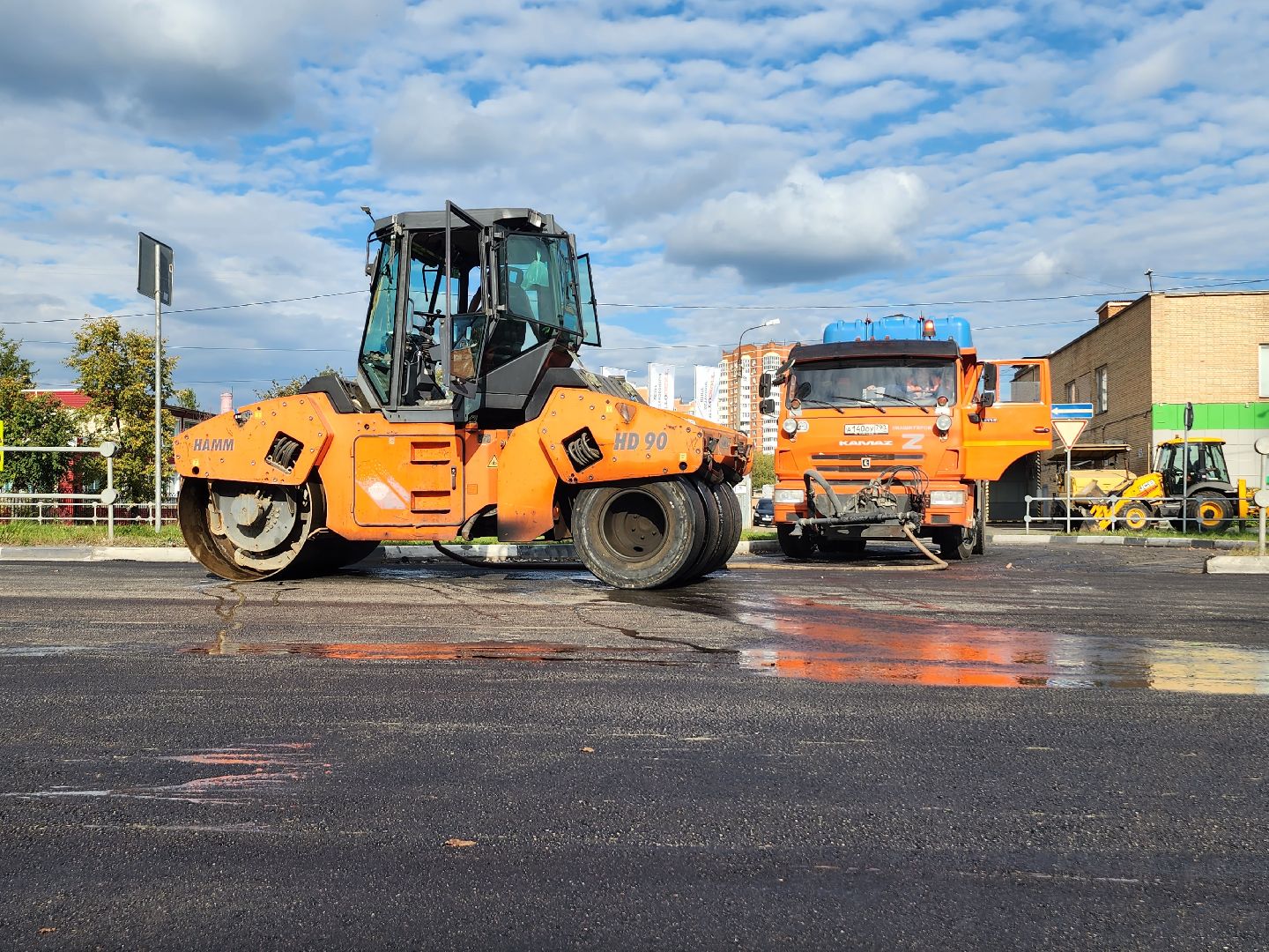 строительство дорог, дороги, серпухов, улица горького, асфальтобетон,