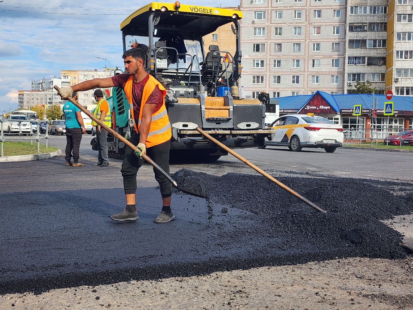строительство дорог, дороги, серпухов, улица горького, асфальтобетон,