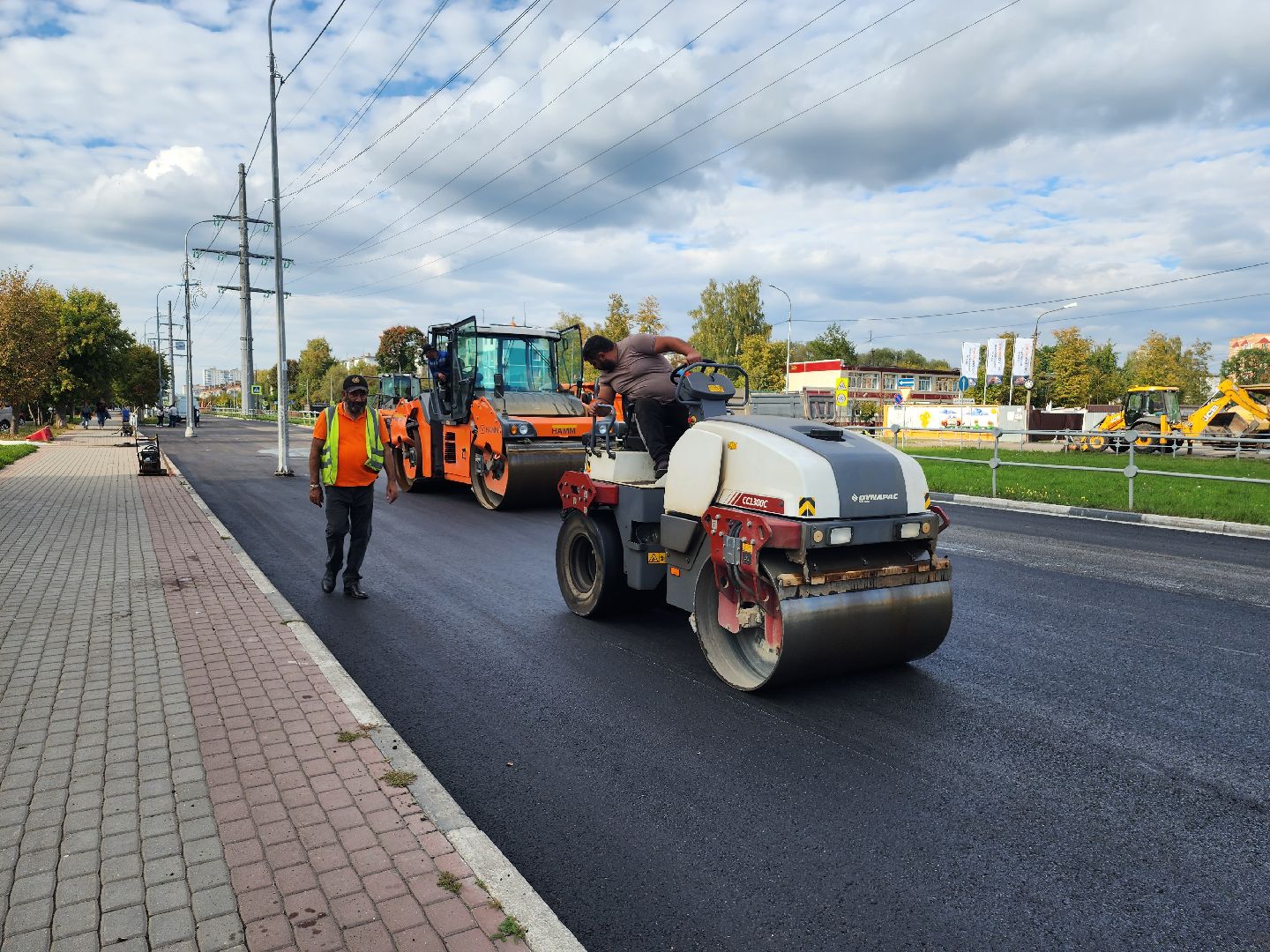 строительство дорог, дороги, серпухов, улица горького, асфальтобетон,