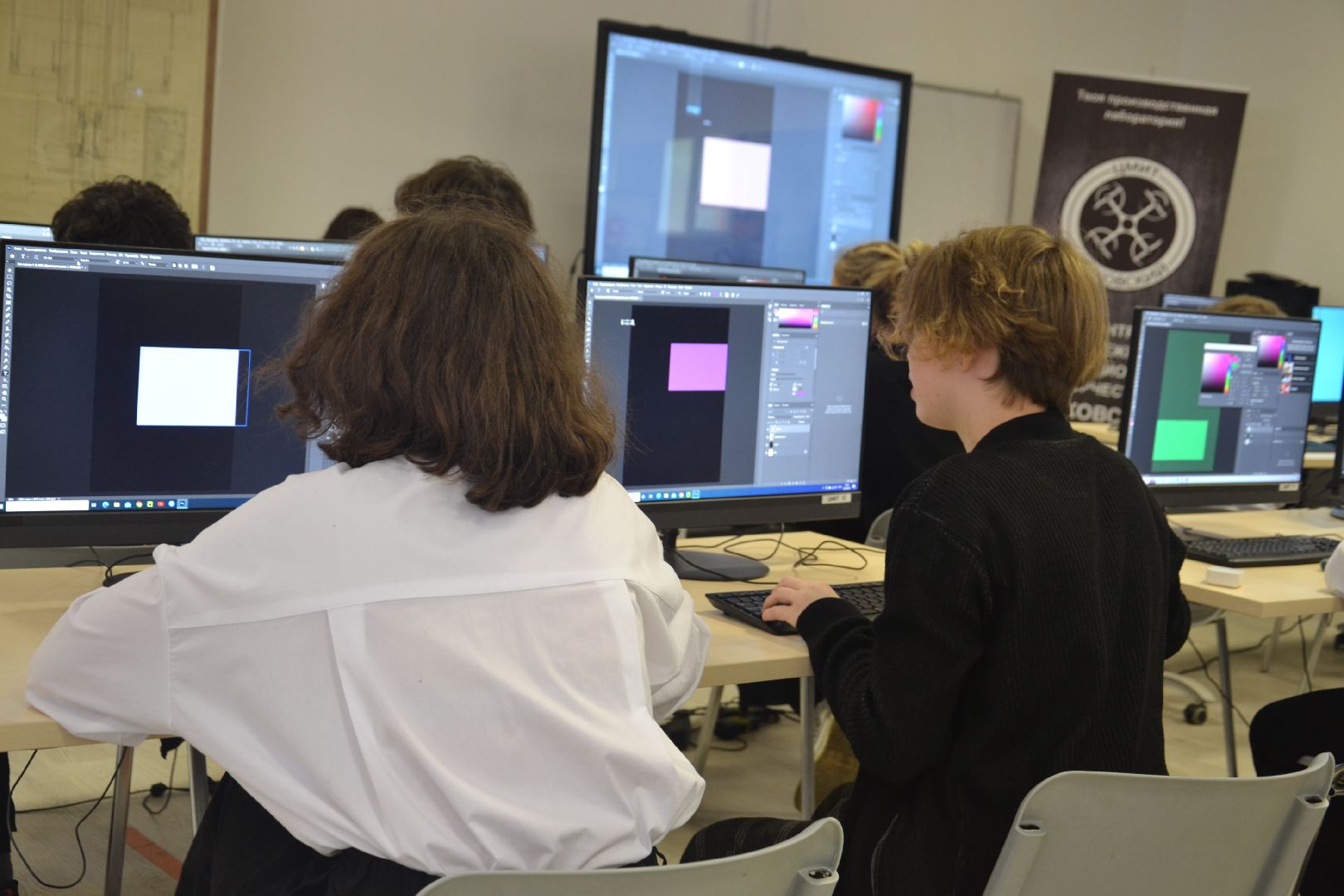 Движение Первых, Найди свое призвание, ЦМИТ Жуковский, профессиональная проба, графический дизайнер,