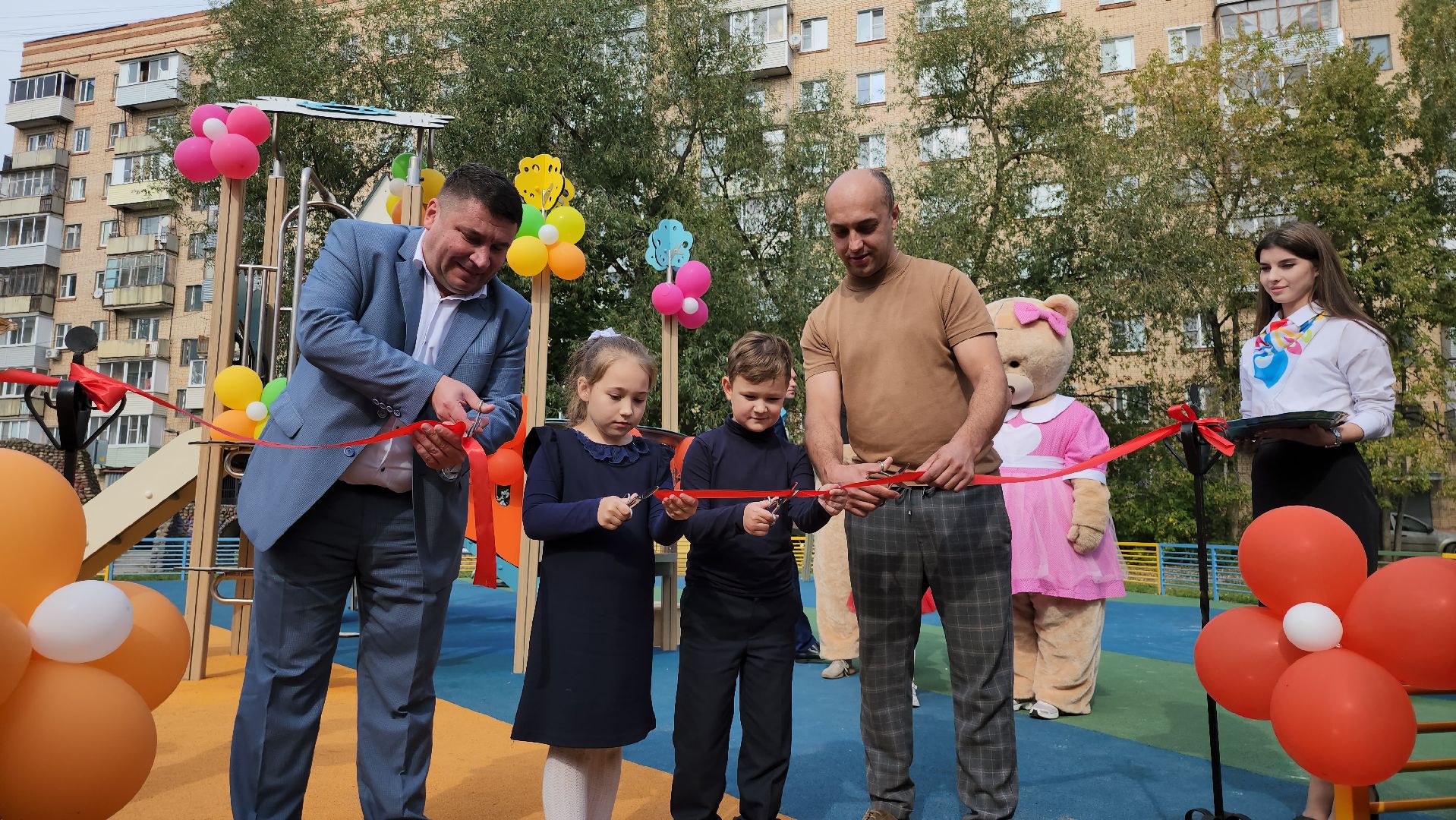 серпухов, подмосковье, дети, детская игровая площадка, детская игровая площадка губернатора, детские площадки, игра, благоустройство,