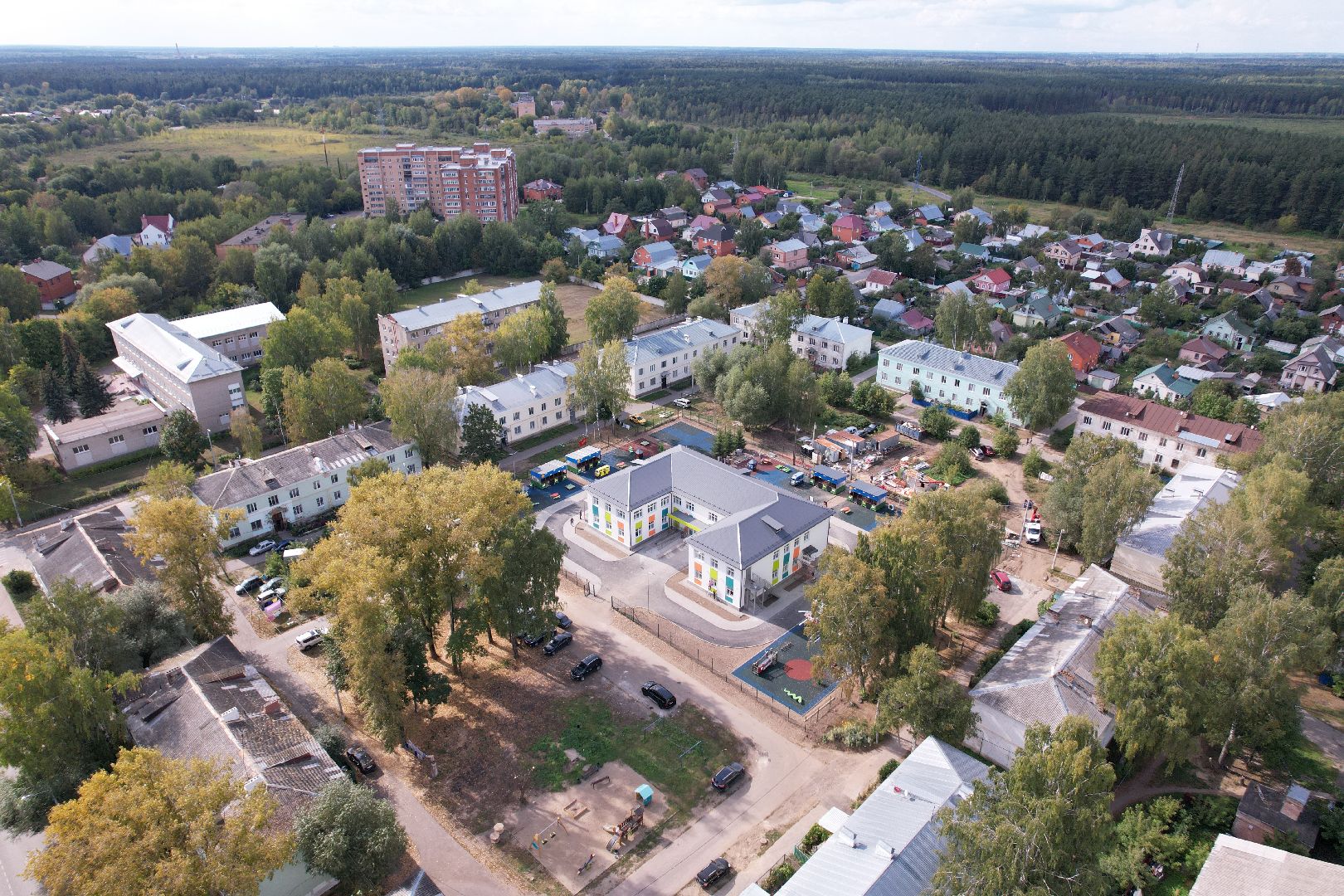 сад, учеба, дети,видео с коптера,