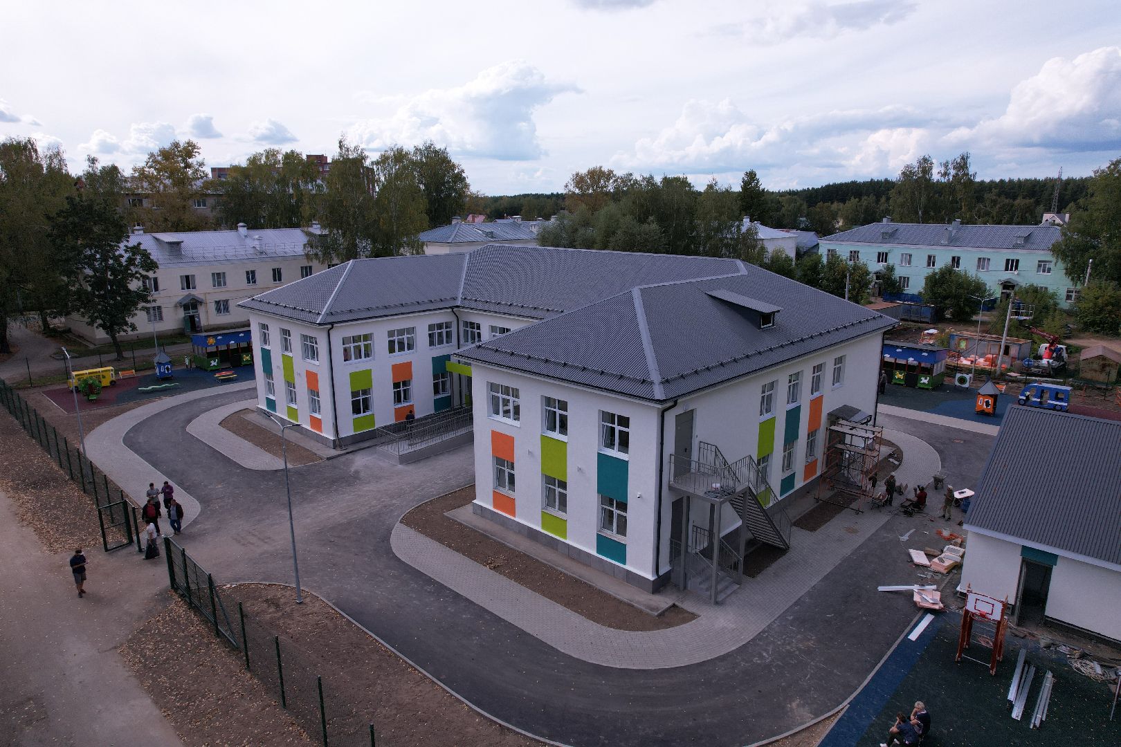 сад, учеба, дети,видео с коптера,